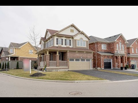 18 Fenchurch Dr Brampton  Ontario L7A 4G1