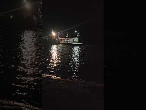Balza para cruzar el Rio Negro hacia San Gregorio de Polanco  Departamento de Tacuarembo