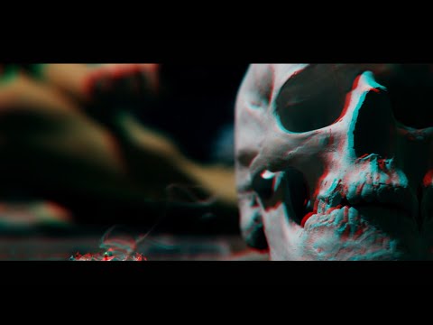 Mistiko Bloodfire-Monstro En Mi Cama Official Video
