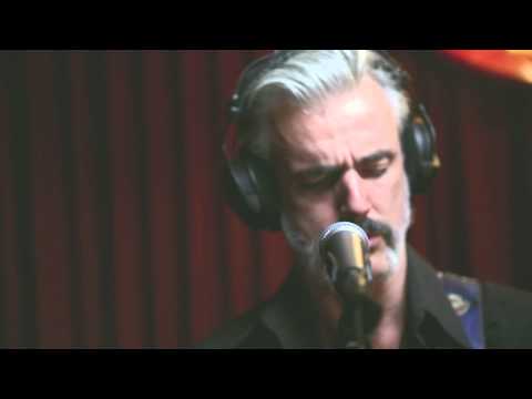 Studio Brussel: Triggerfinger - By Absence Of The Sun (Live)