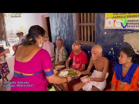 Sowmya Had Long Time Wish To Celebrate Her Birthday in Surakha Ashrama & They Had Lunch with Them