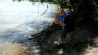 preview picture of video 'Fishing - small catfish'