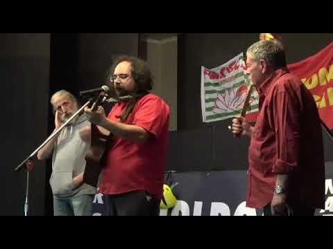 'E Zezi Gruppo Operaio - Sant'Anastasia e Posa e sorde, con gli operai della Whirlpool di Napoli