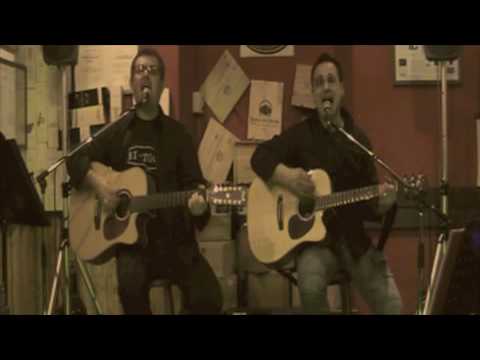 Bi-Tools Rock Acoustic Duo - Medley -Creedence Clearwater Revival cover- Varese Italy