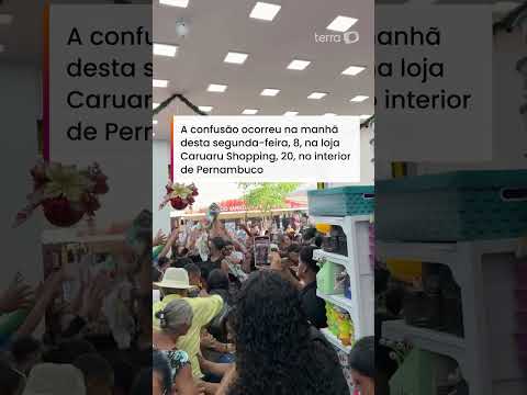 Tumulto marca abertura de loja durante promoção em Serra Talhada (PE) #shorts