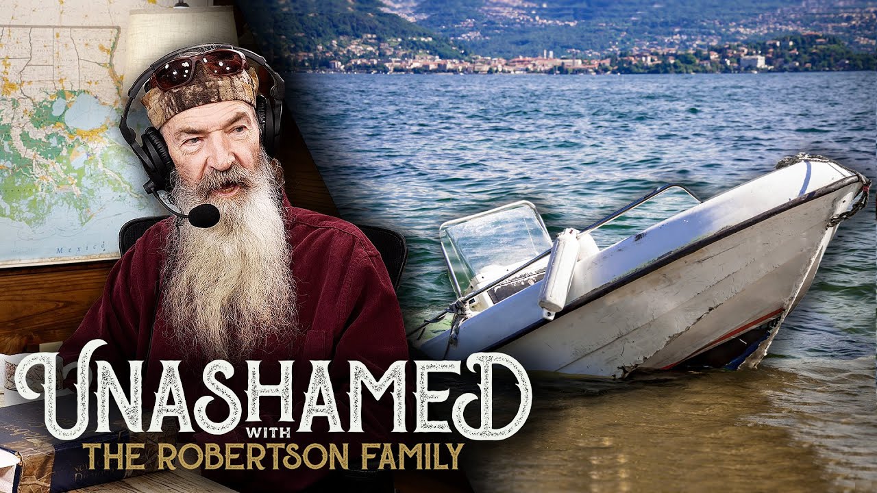 Ep 878 | Phil’s Chubby Hunting Buddies Sink His Boat & Jase Gets Injured Herding Goats
