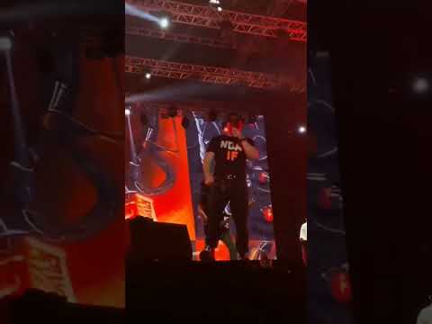 NOAH x David NAIF - Topeng