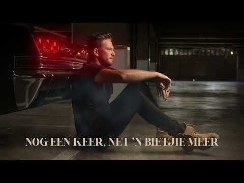 Riaan Benad&eacute; - Die Lot (Lirieke Video)