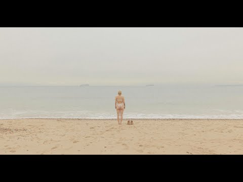Etta Bond - On A Beach (Champion & Double S Remix)