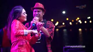 Download lagu MEMORI BERKASIH ANDRA FT CAK BRODIN MANHATTAN LIVE PANTAI LAGOON mp3 Download lagu MEMORI BERKASIH ANDRA FT CAK BRODIN MANHATTAN LIVE PANTAI LAGOON mp3