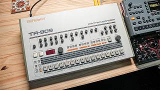 A real TR-909 meets Octatrack.