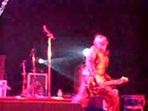 Robochrist (aka Chris Catalyst) live @ Middlesbrough 19-6-05