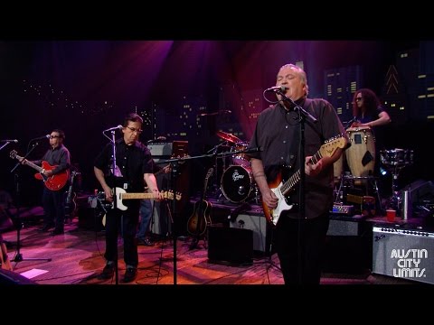 Los Lobos on Austin City Limits "Mas y Mas"