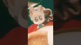 Brittany steals Sasha and Caroline's pizza (dumb post)
