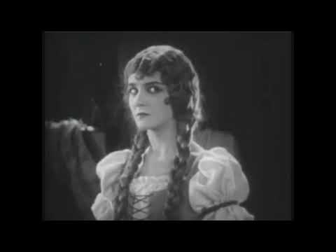 EL FANTASMA DE LA ÓPERA (Trailer, 1925), de Rupert Julian. El sonido del proyector, 2024.