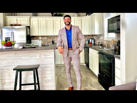 UNIQUE-WOOD ACCENTS in a 1/1 Small Home w/FARMHOUSE FLAIR