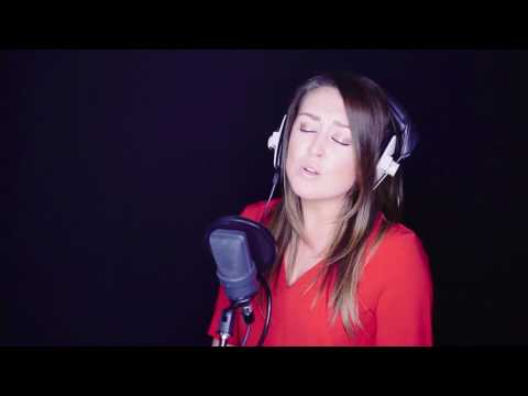 Michaela M - Female Wedding & Event Singer Hire from www.garston-entertainment.co.uk