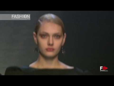 MILA SCHON - Milan Autumn Winter 2010 - 11 - Fashion Channel