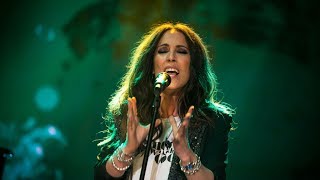 Malú ~ Todos los Secretos (Actuación en Directo) 2018