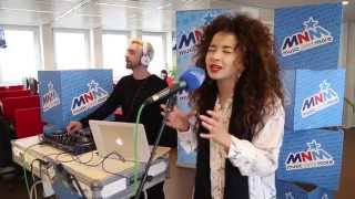 MNM: DJ Fresh ft Ella Eyre - Gravity
