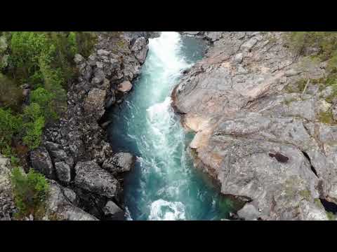 Die Sjoa und der Ridderspranget in Norwegen  ( Norge Norway ) - Drohne DJI Mavic Air