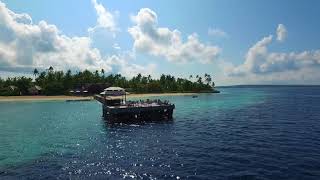 preview picture of video 'Lamanggau & Wakatobi Dive Resort, pulau Tolandona, Tomia, Wakatobi, southeast Sulawesi, Indonesia'