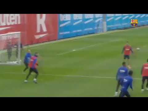 Messi does it again at training ground... Football is just too easy for him