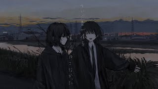 振り返ると嘘が付けなかったアルバムは明日のごみに並んだ春も夏も青く澄んだ群青も僕には合わなかった - 君が僕を嗤う日