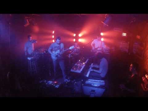 FiKus - Marvin w.s.g. Wiley Griffin ›Puddin ›Dingo ›Birthday Cake | 02/01/14 at Olive's (Nyack, NY)