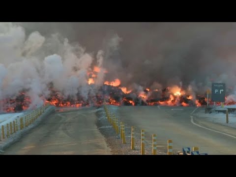 Video Thumbnail: Vulkanausbruch in Island: Video zeigt drei Kilometer hohe Dampfwolke