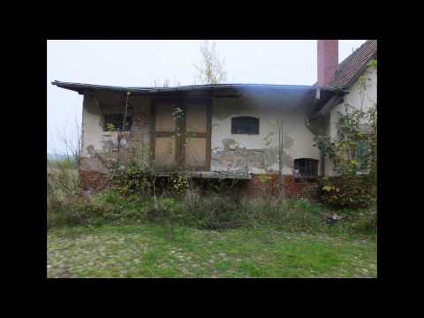 Lostplaces: Bahnhofsgebäude Plüschow