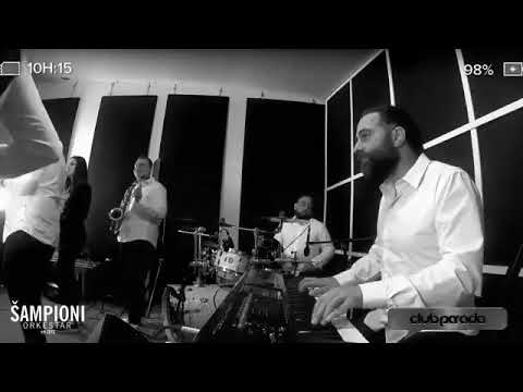 Orkestar ŠAMPIONI feat Maria Koleva - Umirem Umirem Majko UZIVO