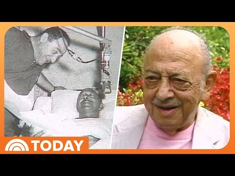 1988: Mel Blanc on waking up from a coma — talking like Bugs Bunny!