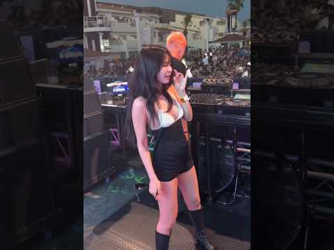 that primadonna spice up your life Jennie with Diplo in Ibiza  #jennie #jenniekim #jennierubyjane