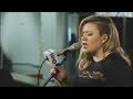 Kelly Clarkson Covers Tracy Chapman's 'Give Me ...