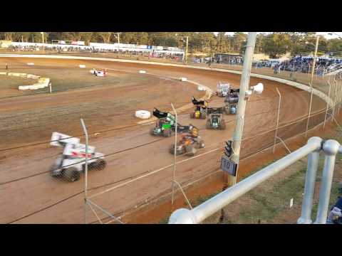Sprint Car Pile Up Heat 1 - Carrick Speedway 01-04-17
