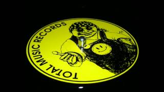 Nev / Skinner - Out Back  ( £ 1.50 mix )