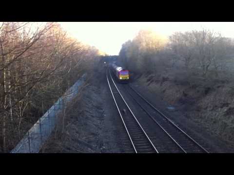 DB Red 60 loco number 60039 with 6E08