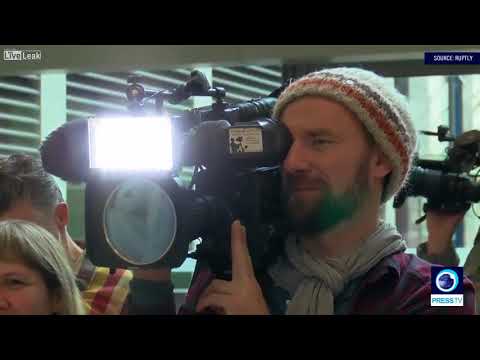 Taekwondo expert smashes 123 coconuts in one minute