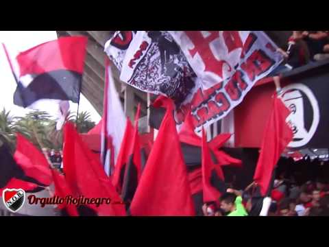 "Previa de la hinchada. Newell's 0 - 0 Colón. OrgulloRojinegro.com.ar" Barra: La Hinchada Más Popular • Club: Newell's Old Boys