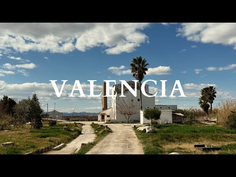 March in Valencia, Spain | Street Life & Architecture