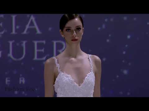 Mireia Balaguer Bridal Spring 2023 | Barcelona Bridal Fashion Week