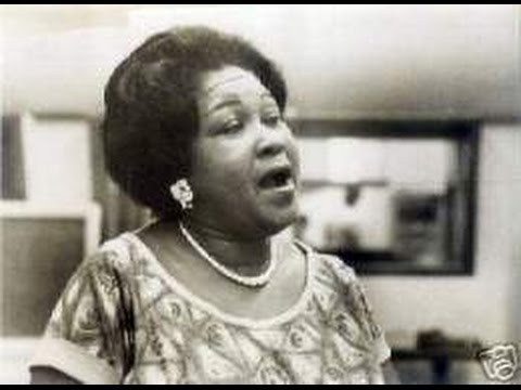 PAULINA ÁLVAREZ  « LA EMPERATRIZ DEL DANZONETE»