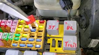 2006 Ford Explorer AC Relay, AC Fuse & Circuit Explained