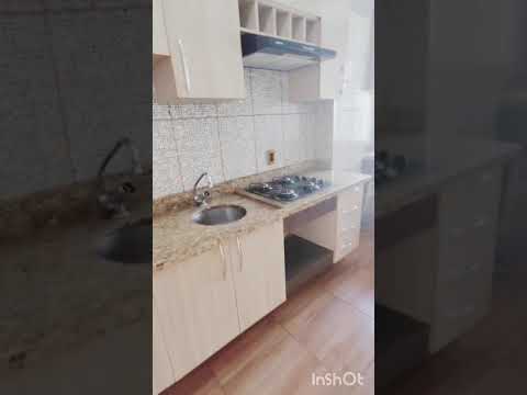 Apartamento com 2 Quartos e 1 vaga para Alugar, por R$ 1.900/Mês em Jardim Marajoara