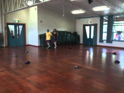 Debka Ole - a folk dance in the Israeli style