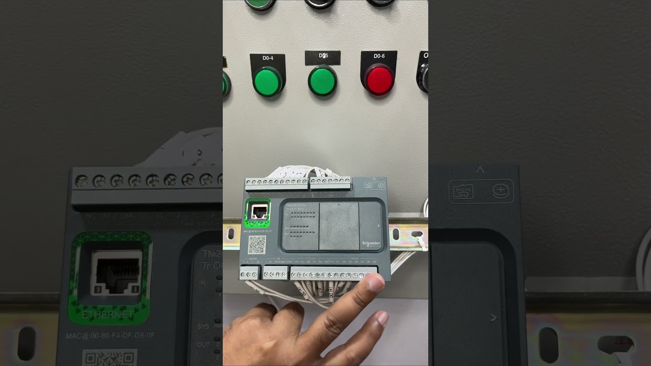 Schneider TM200 PLC Wiring and Programming | EcoStruxure Machine Expert