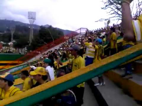 "Tenemos Que Ganar" Barra: Fortaleza Leoparda Sur • Club: Atlético Bucaramanga