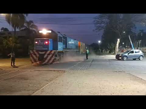 Tren 5004/9709 por Bella Vista. Tucumán 🚂💪