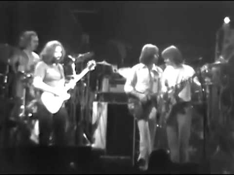 Grateful Dead Full Winterland Concert - 12 30 1977